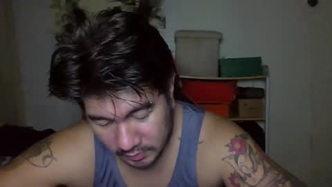 Snapshot of hothunkybear23 chatting on 12.28.24 Khel online show from 12.28.24