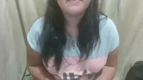 hotiemorenagurl18 online show from 09.15.25