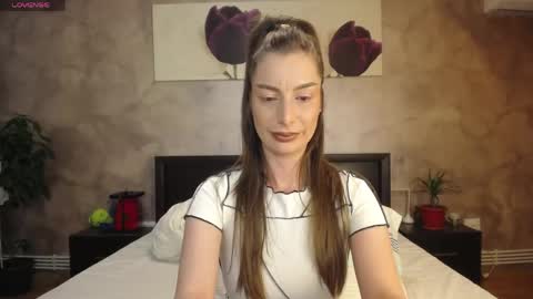 Lia   online show from 04.20.26