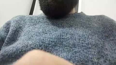 Snapshot of hotitalianboy218174 chatting on 12.17.25 Italiaboy online show from 12.17.25