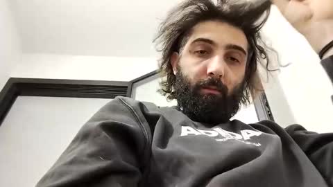 Snapshot of hotitalianboy218174 chatting on 12.19.25 Italiaboy online show from 12.19.25