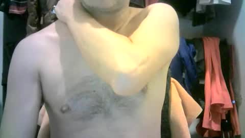 hottitan  twitter Marianoshcam online show from 04.19.26