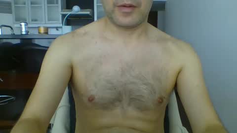 Snapshot of hotitan chatting on 06.14.26 hottitan twitter Marianoshcam online show from 06.14.26