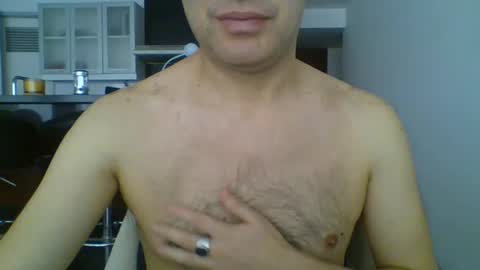Snapshot of hotitan chatting on 07.05.26 hottitan twitter Marianoshcam online show from 07.05.26