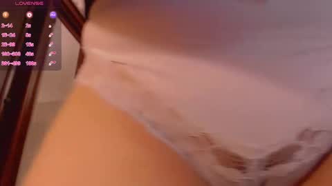 Angela online show from 04.07.26