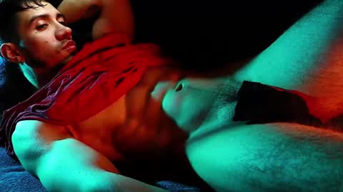 Hotlatinking online show from 01.22.25