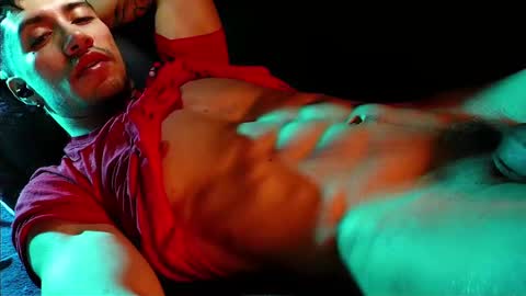 Hotlatinking online show from 02.16.25