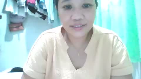 Snapshot of hotlavender chatting on 01.01.25 hotlavender online show from 01.01.25