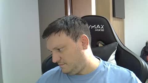 Snapshot of hotmaleintelligent chatting on 11.11.25 GorgeousBrunet online show from 11.11.25