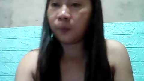 Snapshot of hotmoana chatting on 05.31.26 hotmoana online show from 05.31.26
