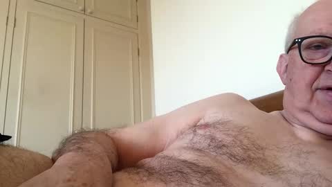 Snapshot of hotmuff99 chatting on 01.11.25 hotmuff99 online show from 01.11.25