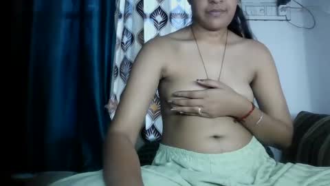 lola online show from 04.08.26