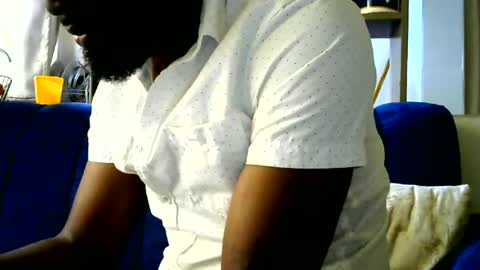 Snapshot of hotpussy_ebony chatting on 06.17.26 hotpussy ebony online show from 06.17.26