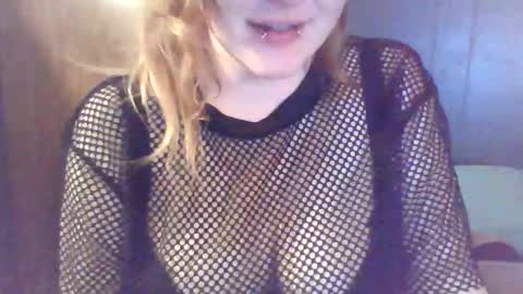 hotredhead666 online show from 01.19.26