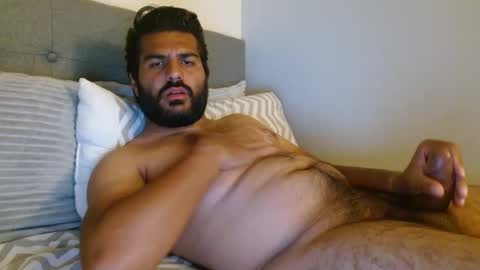 Snapshot of hotsexdude69 chatting on 10.12.25 hotsexdude69 online show from 10.12.25