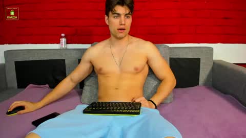 Snapshot of hotsportylad chatting on 05.07.26 Kyle Baker online show from 05.07.26