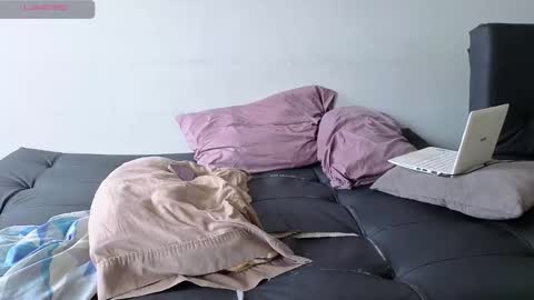 Snapshot of hotstud_999 chatting on 10.25.25 Andres online show from 10.25.25