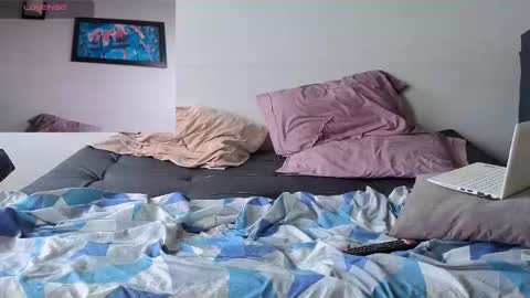 Snapshot of hotstud_999 chatting on 10.26.25 Andres online show from 10.26.25