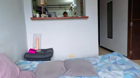 Snapshot of hotstud_999 chatting on 07.12.26 Andres online show from 07.12.26