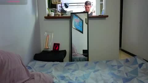 Snapshot of hotstud_999 chatting on 07.22.26 Andres online show from 07.22.26