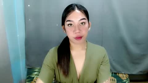 Snapshot of hott_cumforyou chatting on 02.27.25 jelaigrande  online show from 02.27.25