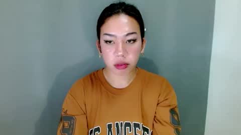 jelaigrande  online show from 11.28.25