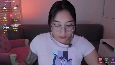 Snapshot of hottbee3645 chatting on 02.20.26 hottbee3645 online show from 02.20.26