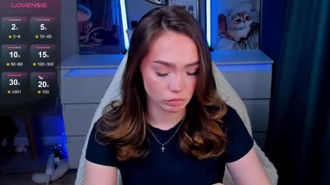 hello Im Eva online show from 04.21.26