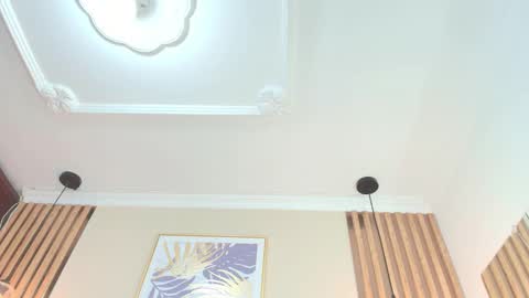 Snapshot of hottest_mature__ chatting on 09.18.25 Natalie  online show from 09.18.25