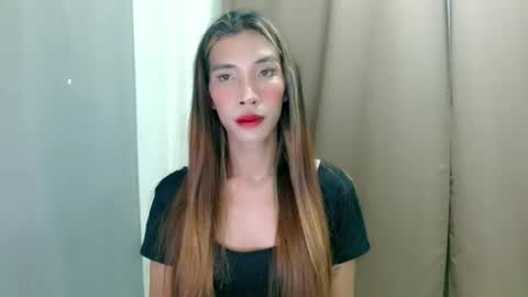 kitty  online show from 11.20.25