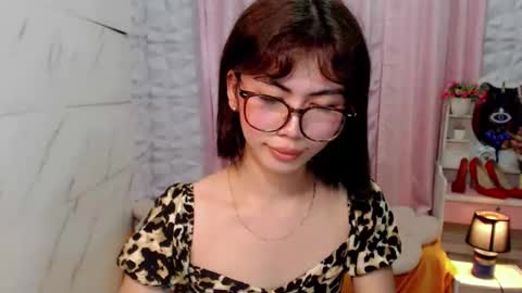 hottestdella69 online show from 12.02.25