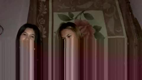 Snapshot of hottie_ptite chatting on 12.14.25 hottie_ptite online show from 12.14.25