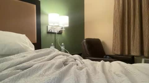 hottiewithabody101 online show from 11.25.25