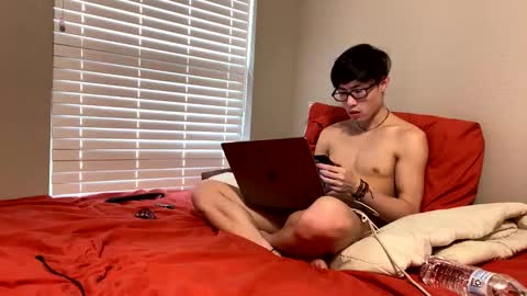 hottiewithabody101 online show from 04.15.26