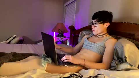 hottiewithabody101 online show from 04.18.26