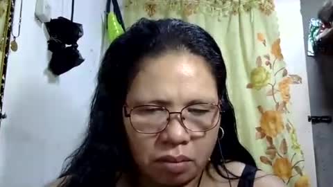 Snapshot of hottycrissy4u chatting on 06.12.26 hottycrissy4u online show from 06.12.26