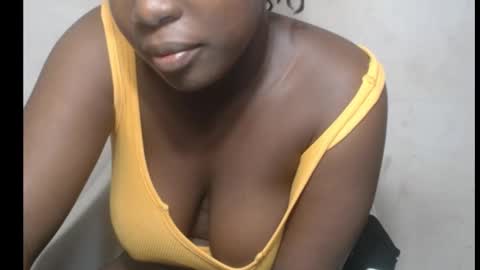 hottylissa1 online show from 10.13.25