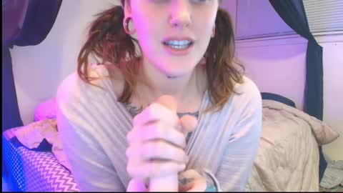 Lili Vixen online show from 12.04.25