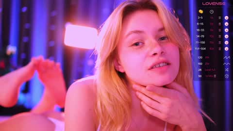 Snapshot of howimeturmum chatting on 12.26.24 ash. see u on sunday online show from 12.26.24