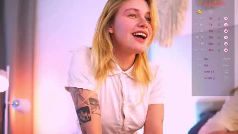 Snapshot of howimeturmum chatting on 02.24.25 ash. see u on sunday online show from 02.24.25