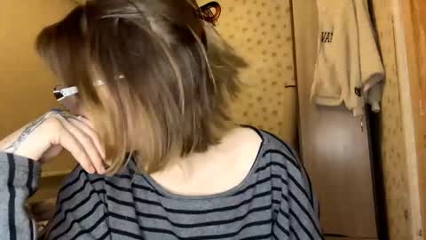 hsiuscherich online show from 01.08.26