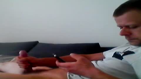Snapshot of hubikush22 chatting on 06.20.26 hubikush22 online show from 06.20.26