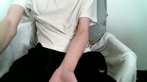 Keanu online show from 02.12.26