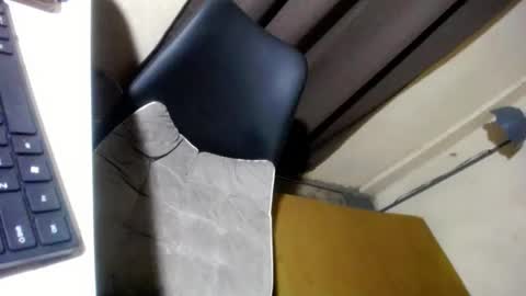 Snapshot of hugcock69_precious chatting on 01.24.25 Precious online show from 01.24.25