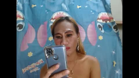 Snapshot of hugecockforyouxx chatting on 09.19.25 bella passwordshow 500tokens no time limit online show from 09.19.25