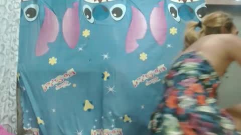 Snapshot of hugecockforyouxx chatting on 09.20.25 bella passwordshow 500tokens no time limit online show from 09.20.25