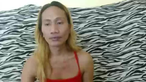 Snapshot of hugecockforyouxx chatting on 11.18.25 bella passwordshow 500tokens no time limit online show from 11.18.25