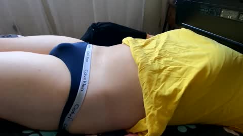 Snapshot of hugecumshots1 chatting on 01.16.26 HugeCumshots online show from 01.16.26