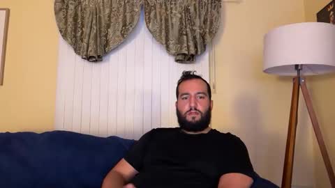 Snapshot of hugedicktop chatting on 03.25.26 Big Dick Top online show from 03.25.26