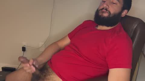 Snapshot of hugedicktop chatting on 06.05.26 Big Dick Top online show from 06.05.26